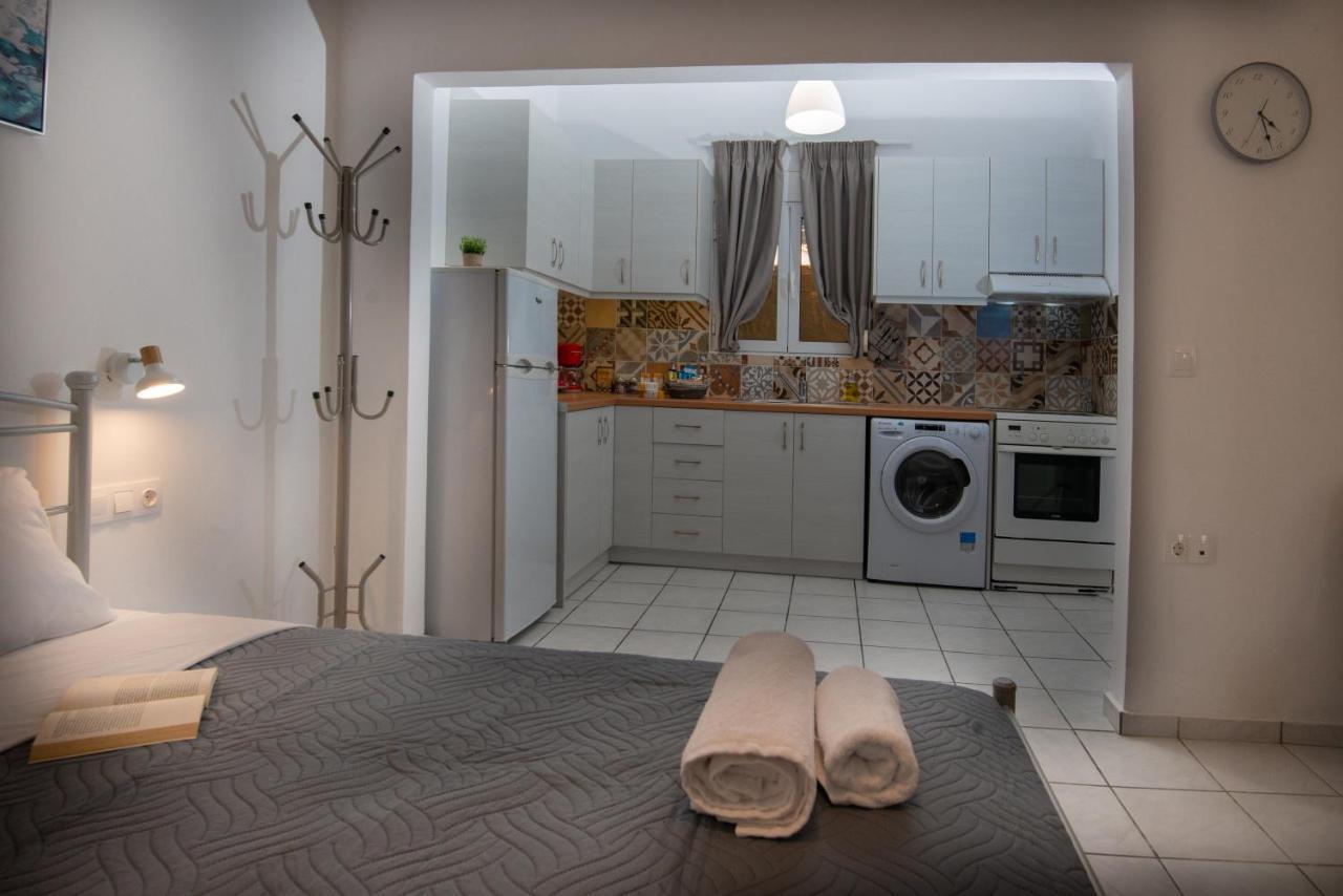 Salty Alley Seaside Apartment Retimno Zewnętrze zdjęcie